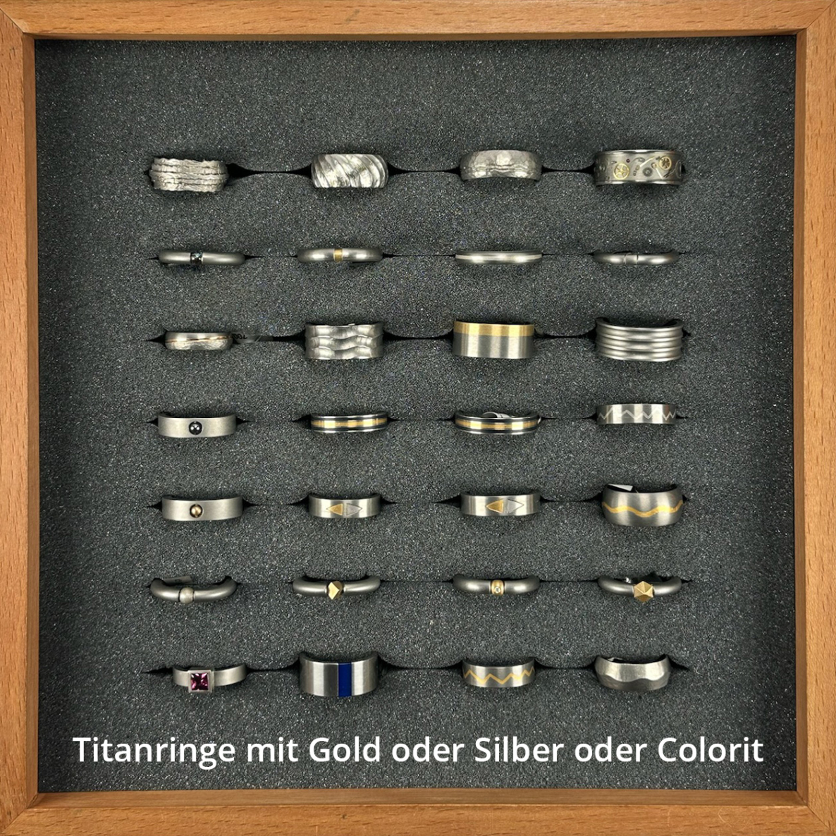 Titanringe mit Gold oder Silber oder Colorit.jpg